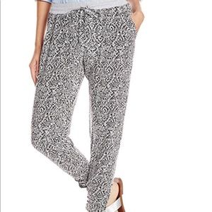 Splendid pants. Never worn.